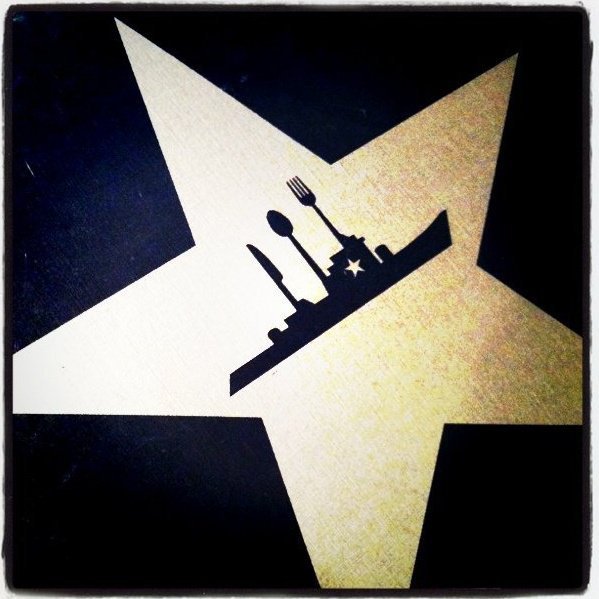 Fleet Landing Restaurant & Bar logo