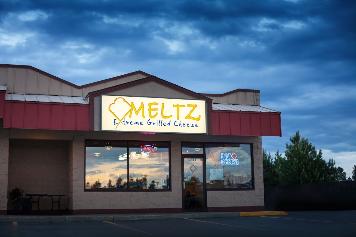 Meltz Extreme Grilled Cheese logo
