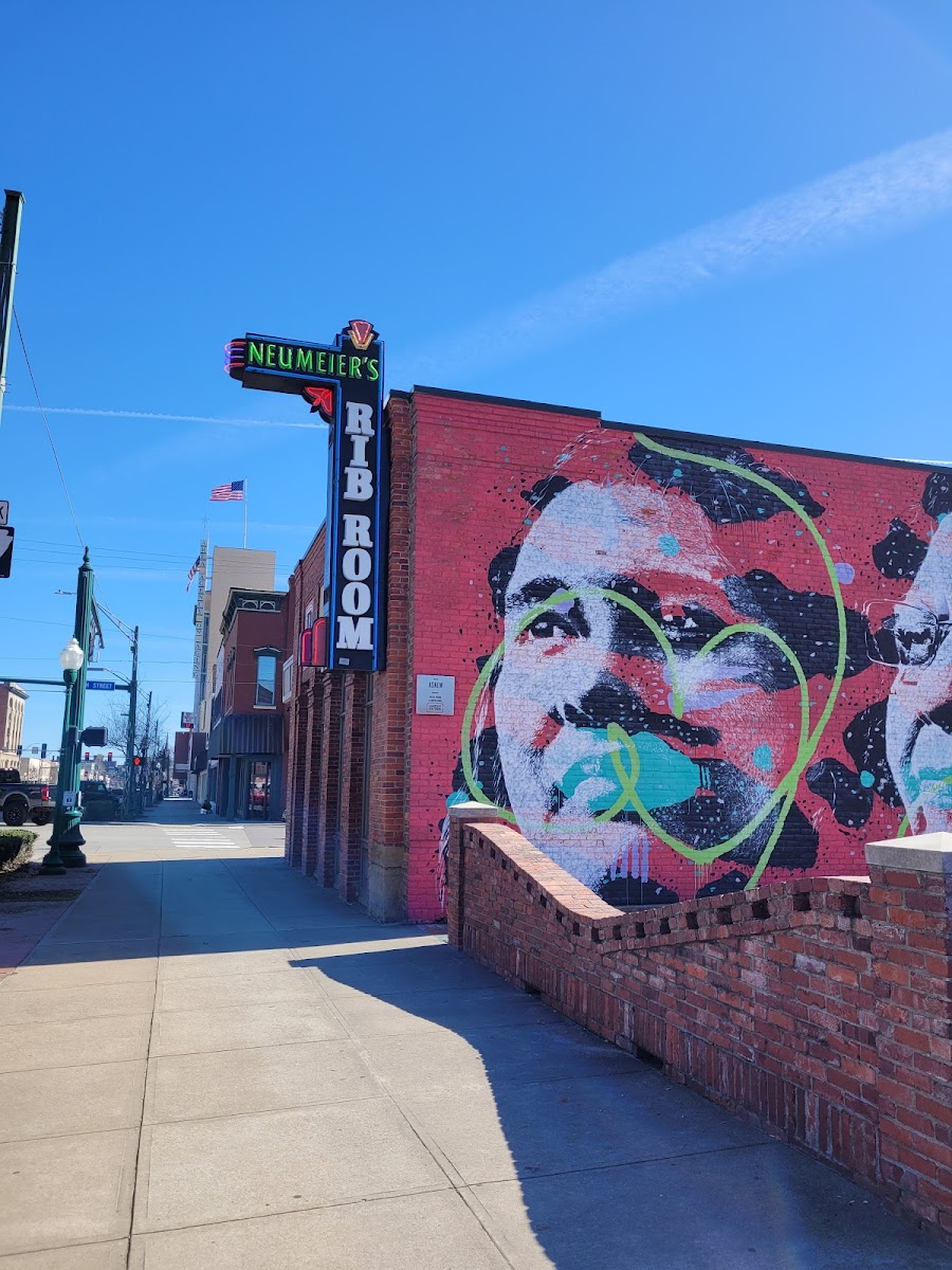 Neumeier's Rib Room logo