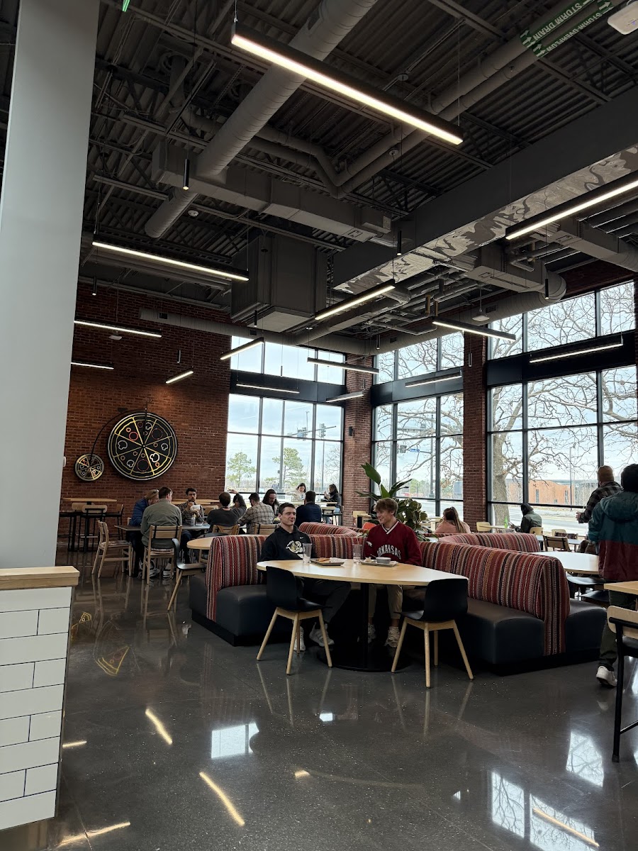 8th & Plate Interior Photo - 8th & Plate Restaurant in Bentonville, AR