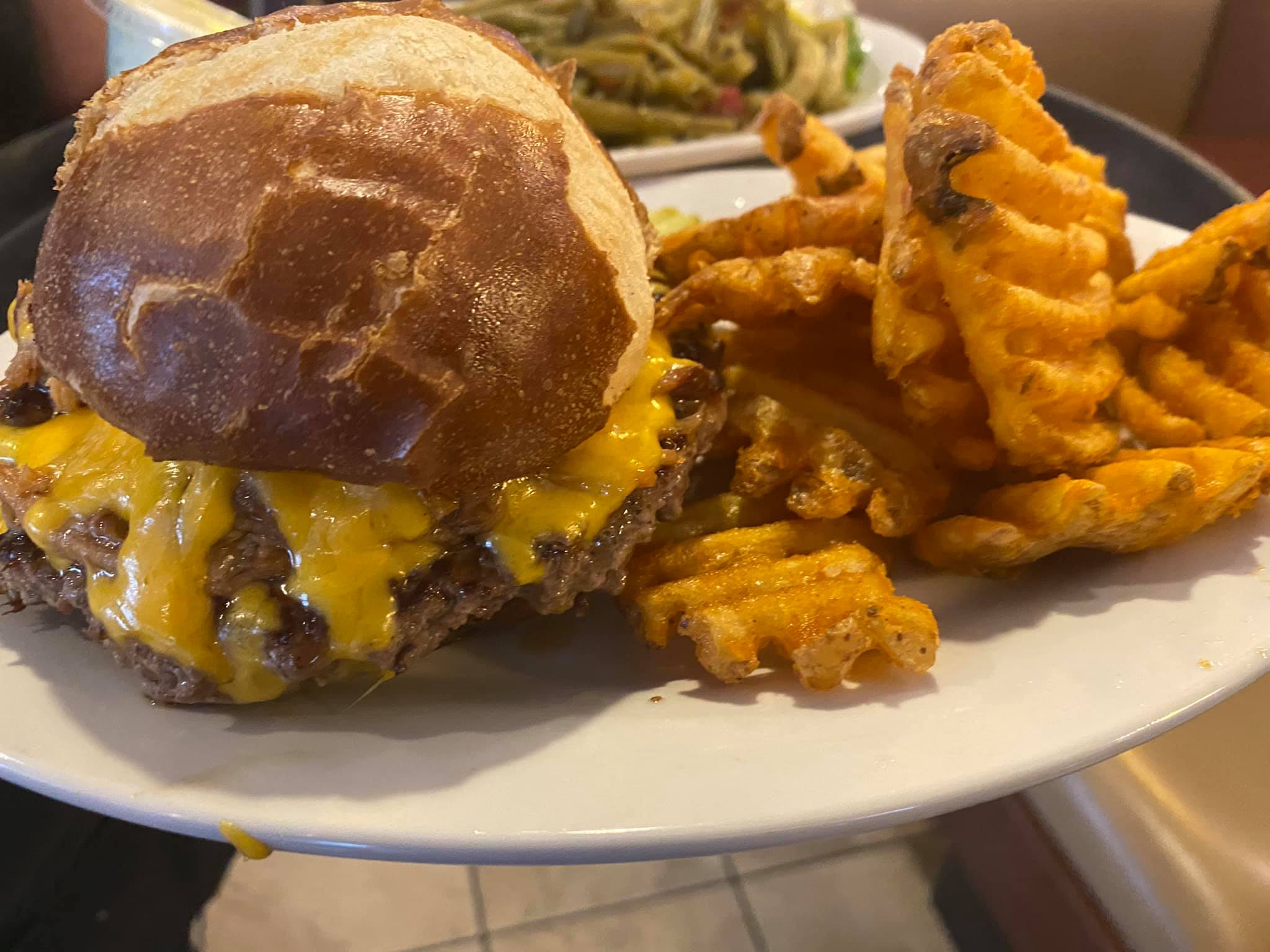 Gus & Us Grill Picture - Gus & Us Grill Grill in Allen Park, MI