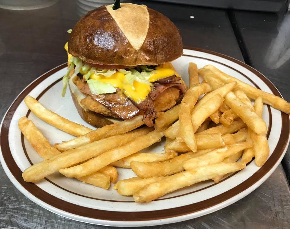 Westpoint BBQ Picture - Westpoint Bbq Bar in Dearborn, MI