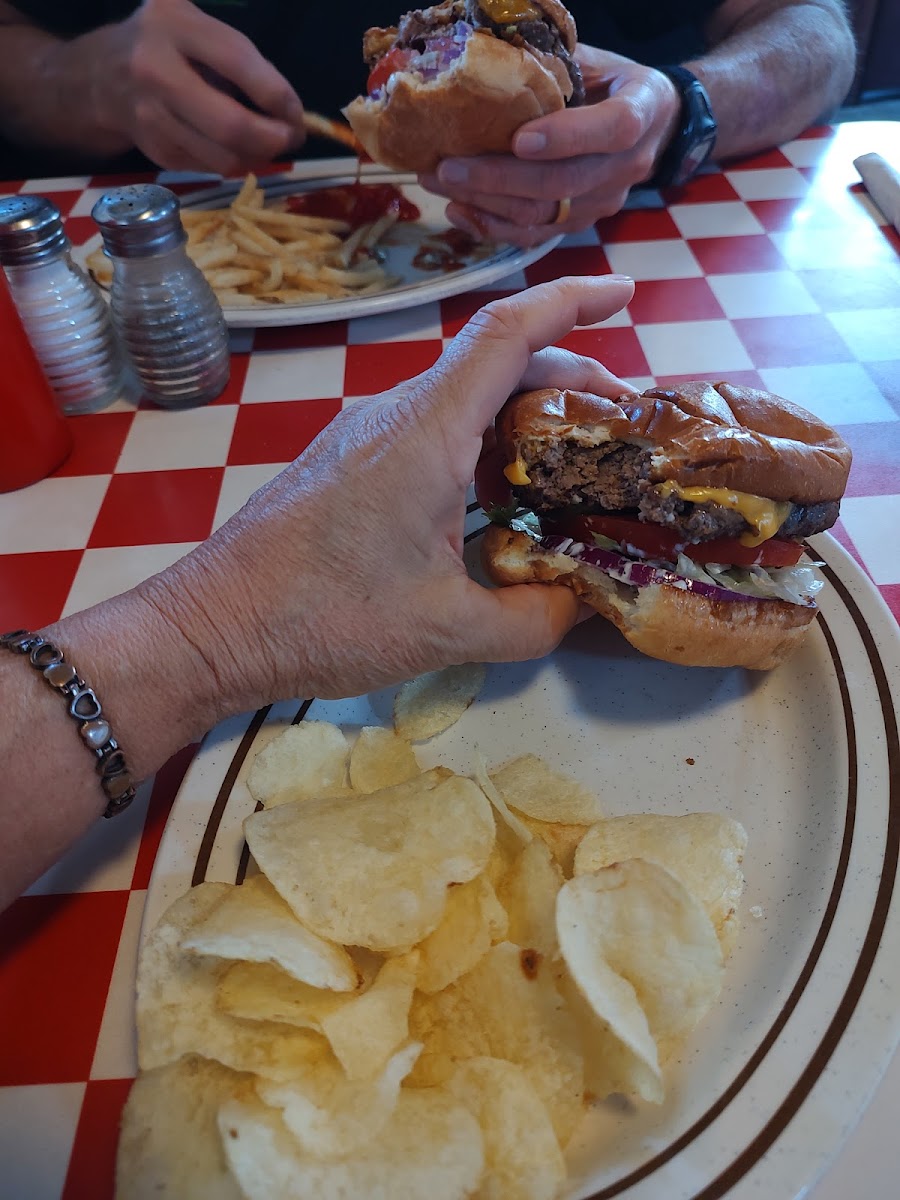 AR 59 Diner Food Photo - AR 59 Diner Diner in Gravette, AR