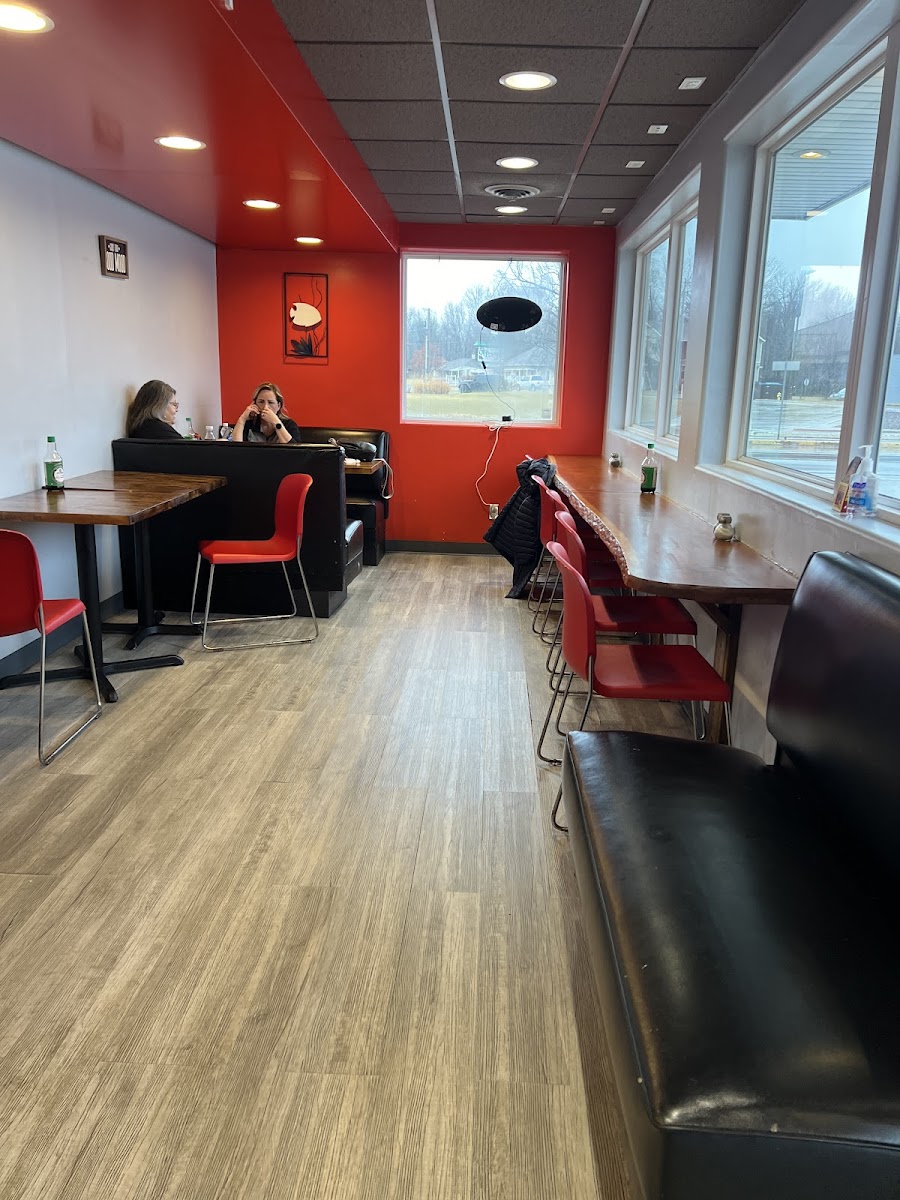 Asahi Hibachi & Sushi Interior Photo - Asahi Hibachi & Sushi Japanese in Republic, MO