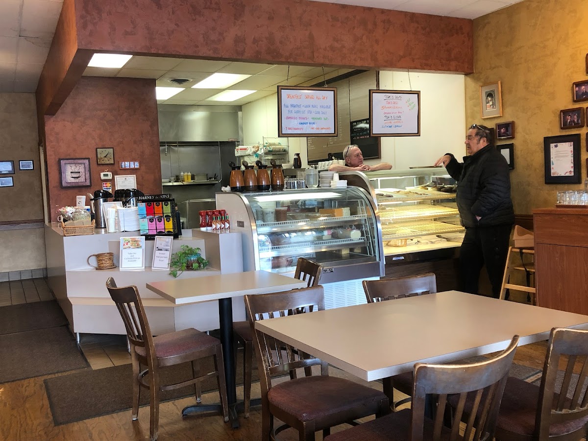 Beanhaven Cafe Interior Photo - Beanhaven Cafe Cafe in Wayzata, MN