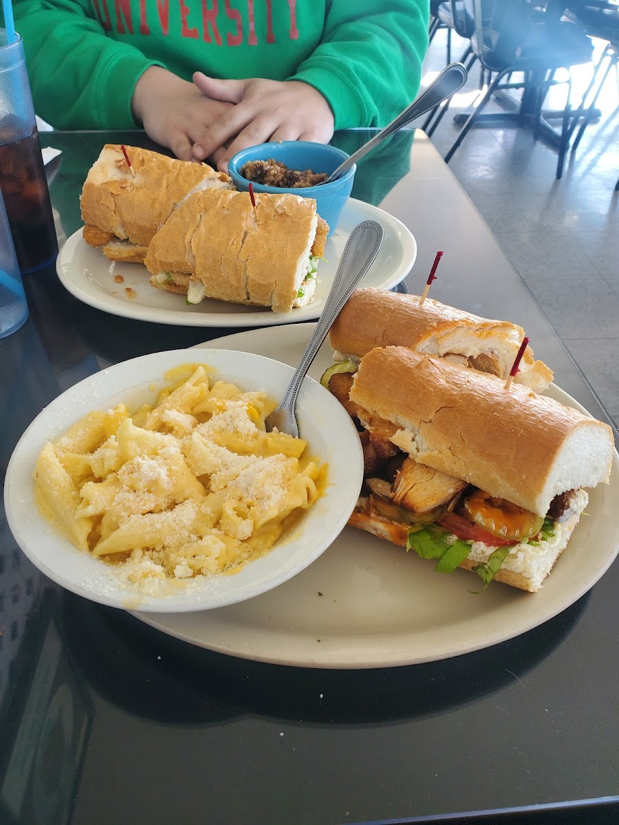 Cafe Rue Orleans - Cajun & Seafood Food Photo - Cafe Rue Orleans - Cajun & Seafood Cajun in Fayetteville, AR