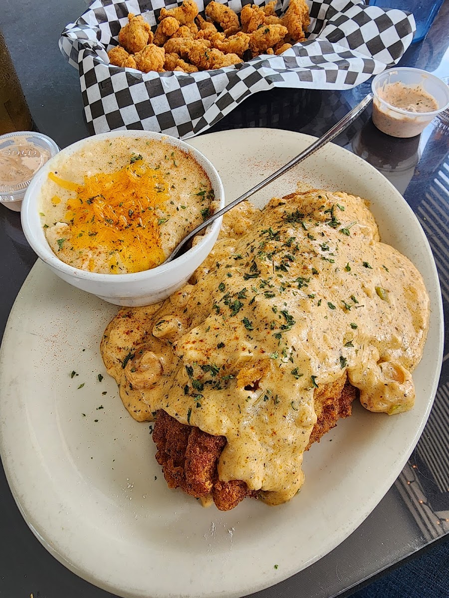 Cafe Rue Orleans - Cajun & Seafood Food Photo - Cafe Rue Orleans - Cajun & Seafood Cajun in Fayetteville, AR