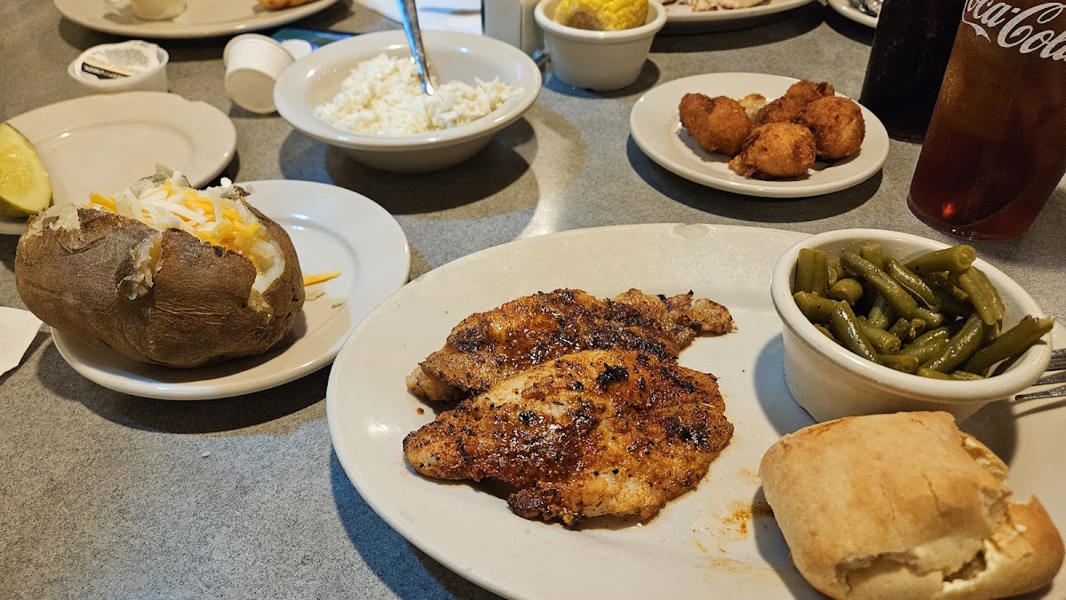 Catfish Hole Fayetteville Food Photo - Catfish Hole Fayetteville Seafood in Fayetteville, AR