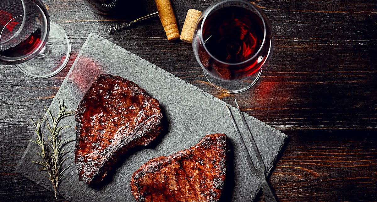 Cheers at the OPO Food Photo - Cheers at the OPO Restaurant in Fayetteville, AR