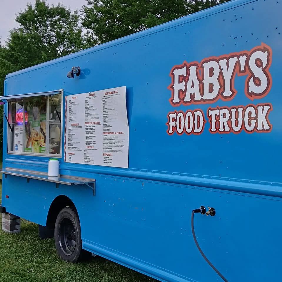 Coger’s Corner Food Truck Court