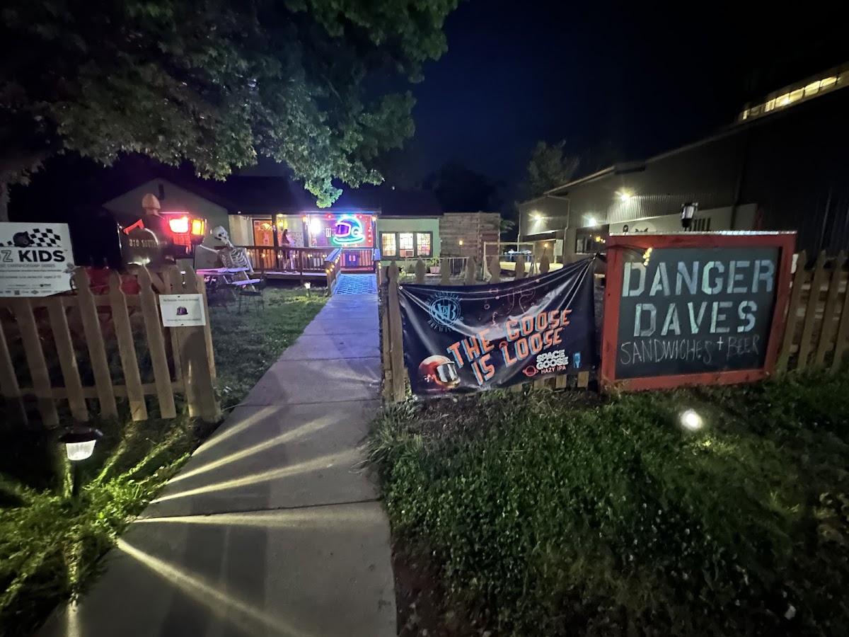 Danger Dave's Interior Photo - Danger Dave's Restaurant in Bentonville, AR