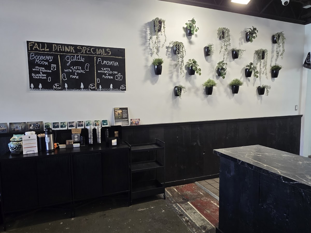 Fawkes Alley Coffee Interior Photo - Fawkes Alley Coffee Cafe in Minneapolis, MN