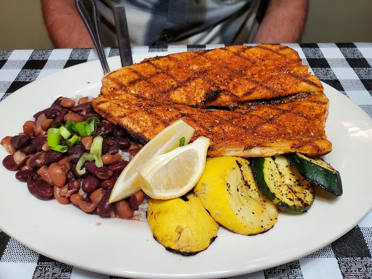 Flying Fish Food Photo - Flying Fish Seafood in Bentonville, AR