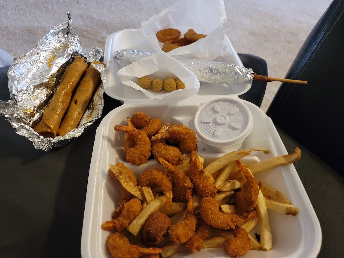 Foxy's Drive In Food Photo - Foxy's Drive In American in Clovis, NM