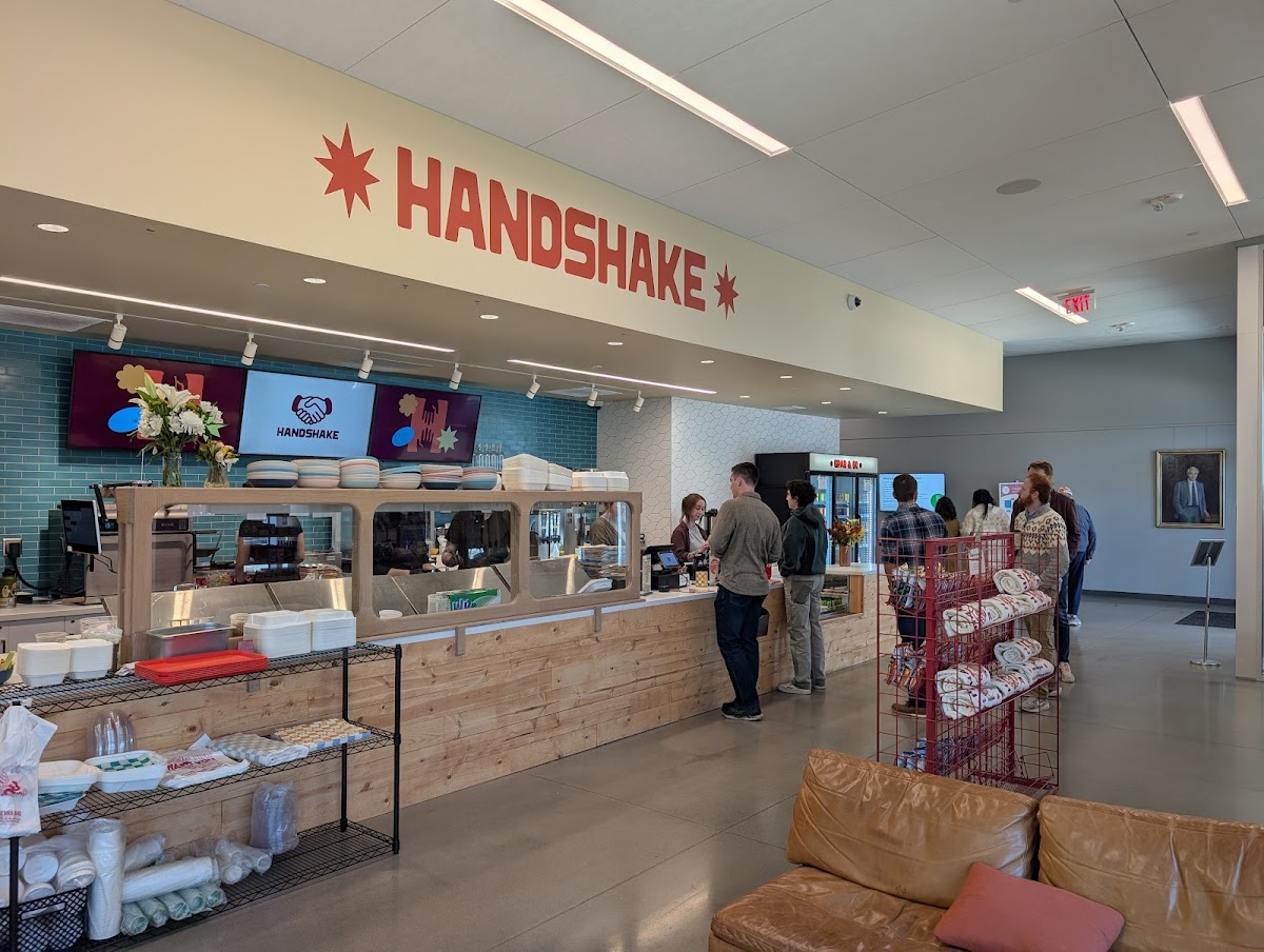 Handshake Interior Photo - Handshake Restaurant in Fayetteville, AR