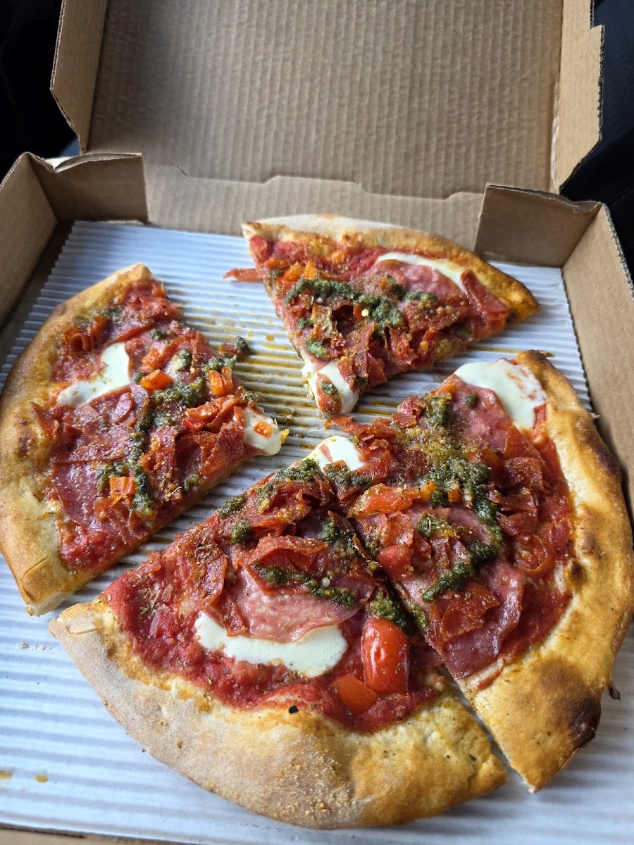 Hard Knox Pizza Bearden Food Photo - Hard Knox Pizza Bearden American in Knoxville, TN