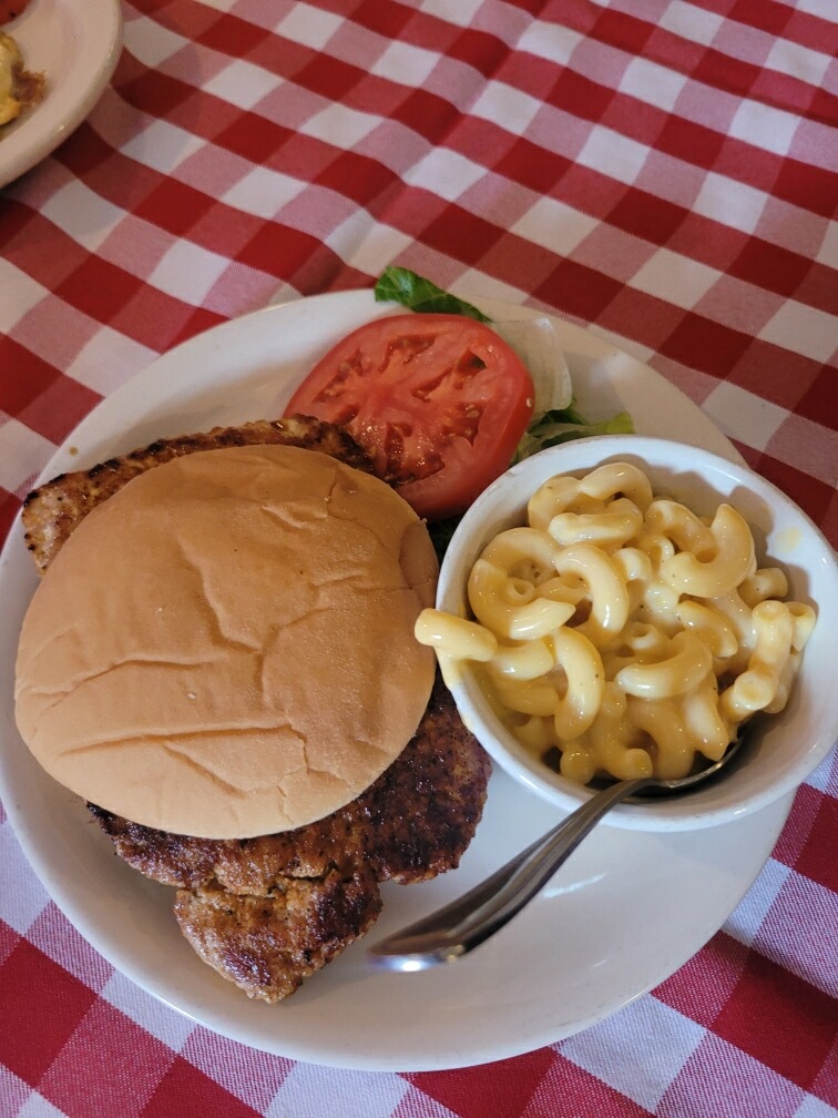 Herman's Ribhouse Food Photo - Herman's Ribhouse Restaurant in Fayetteville, AR