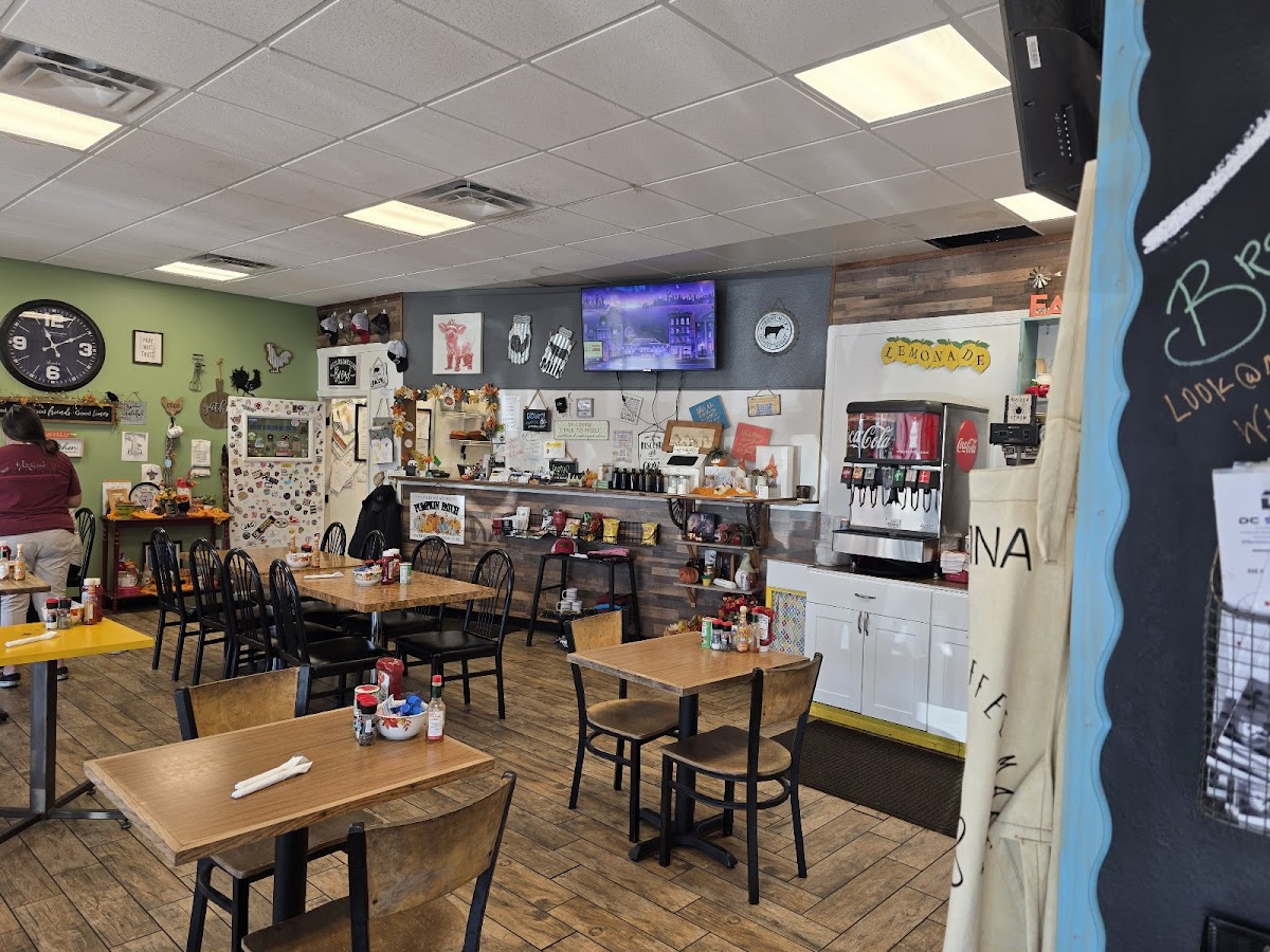 Jaclyn's Kitchen Interior Photo - Jaclyn's Kitchen Restaurant in Rogers, AR