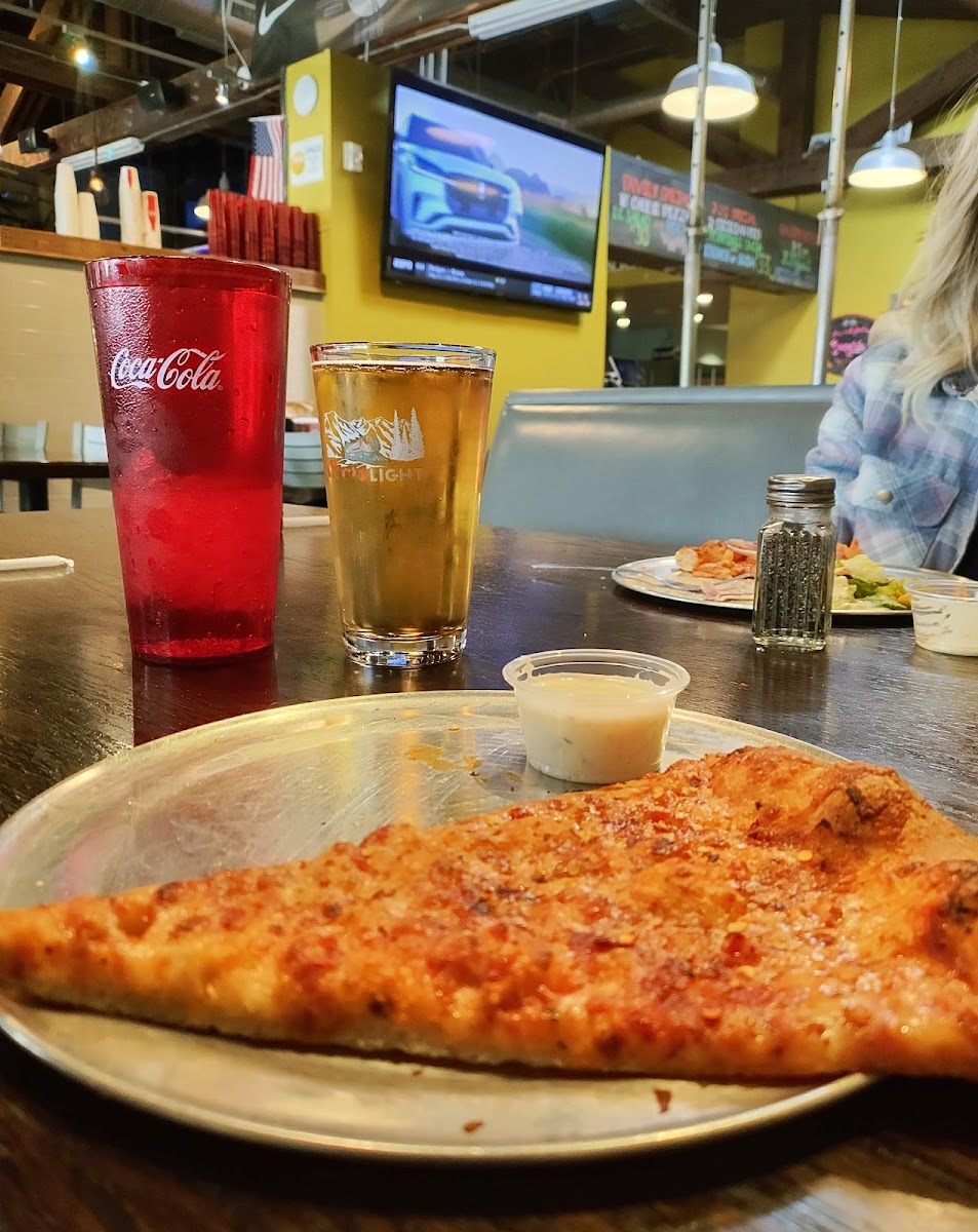 JC's New York Pizza Department Food Photo - JC's New York Pizza Department Pizza in Las Vegas, NM