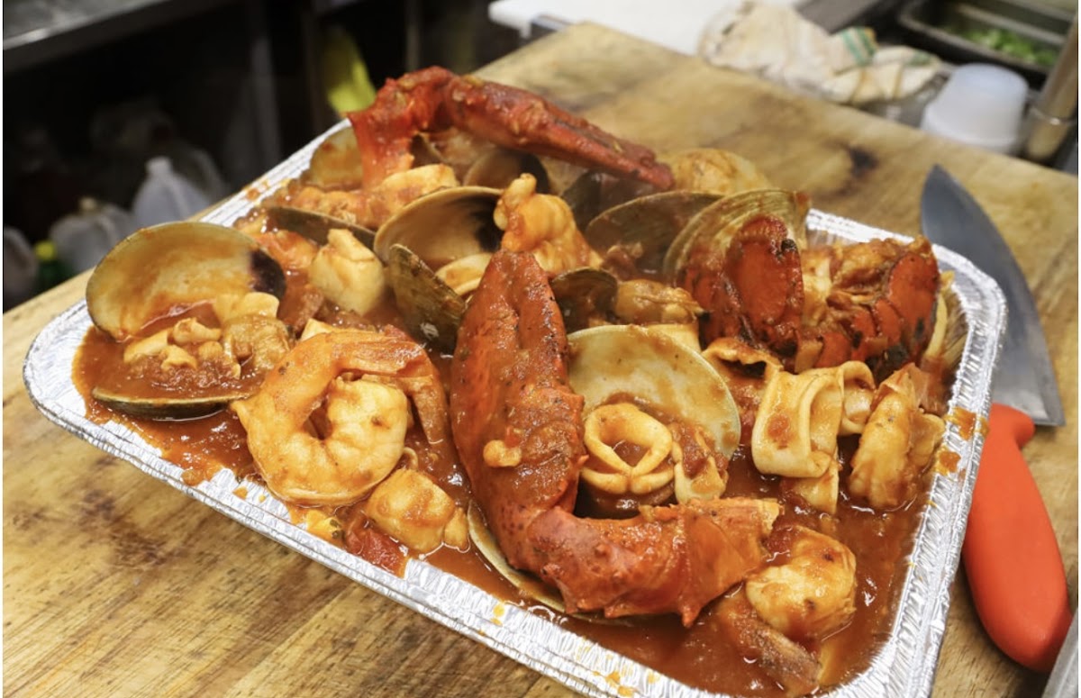 Jimmy's Port Side Food Photo - Jimmy's Port Side Seafood in Narragansett, RI