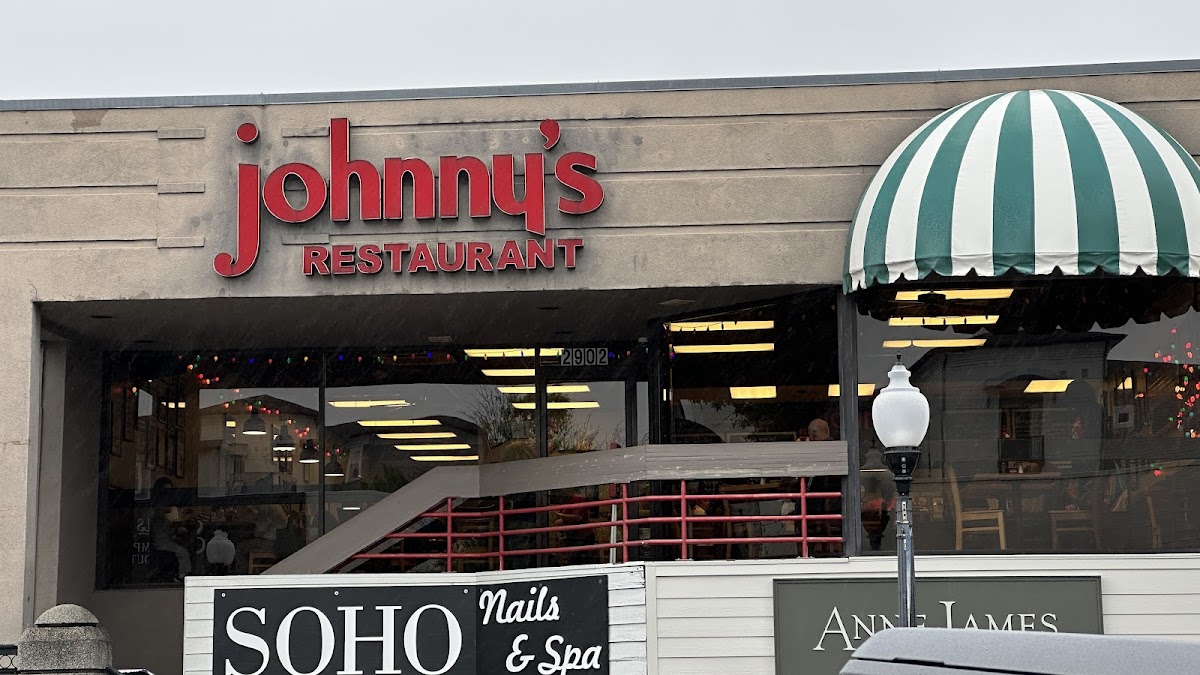 Johnny's Restaurant Exterior Photo - Johnny's Restaurant Southern in Homewood, AL