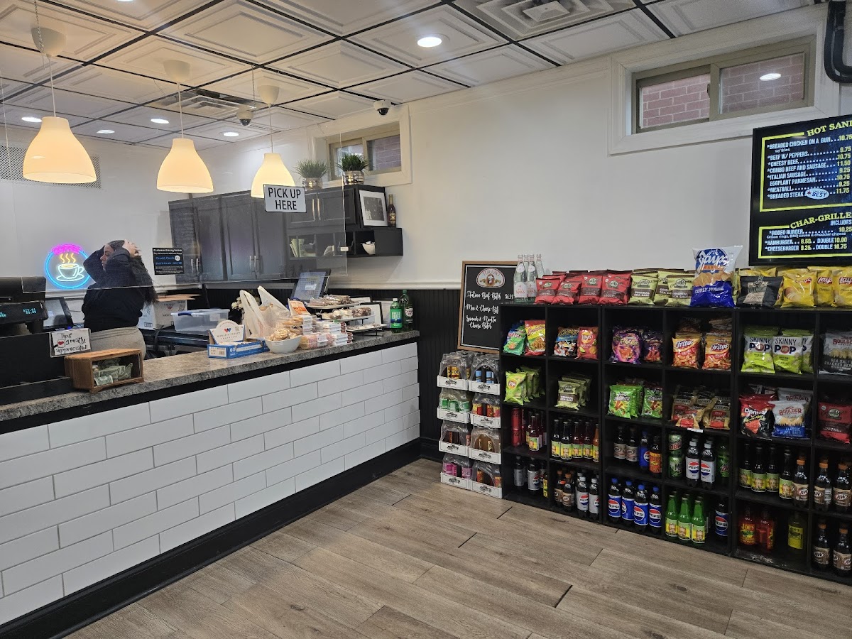 Kathy De's Deli Interior Photo - Kathy De's Deli Cafe in Chicago, IL