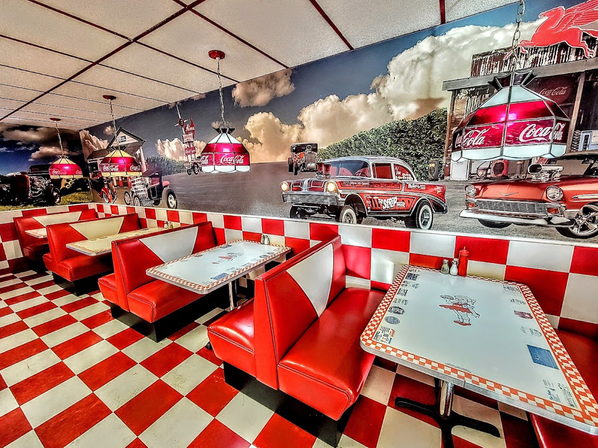 Kim's Diner Interior Photo - Kim's Diner American in Waco, TX