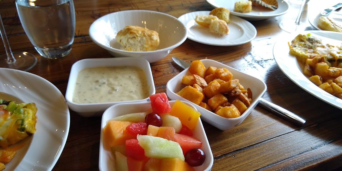 Lakepoint Restaurant and Event Center Food Photo - Lakepoint Restaurant and Event Center Restaurant in Bella Vista, AR