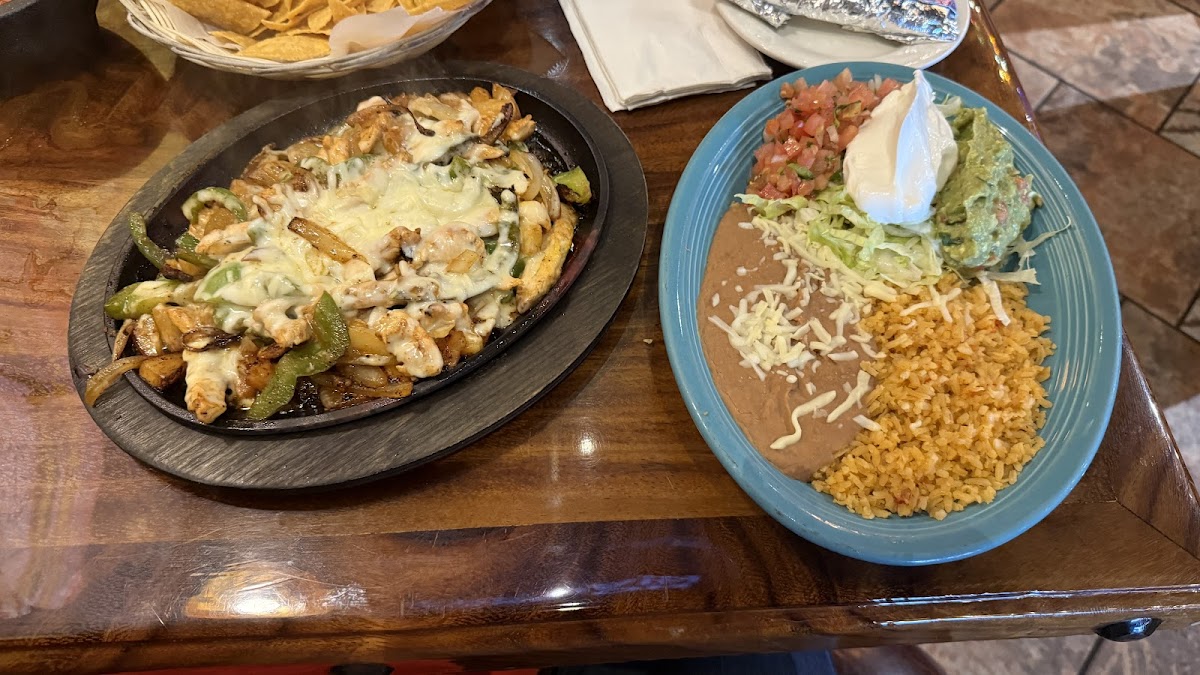 Las Trojas Cantina Food Photo - Las Trojas Cantina Mexican in Birmingham, AL