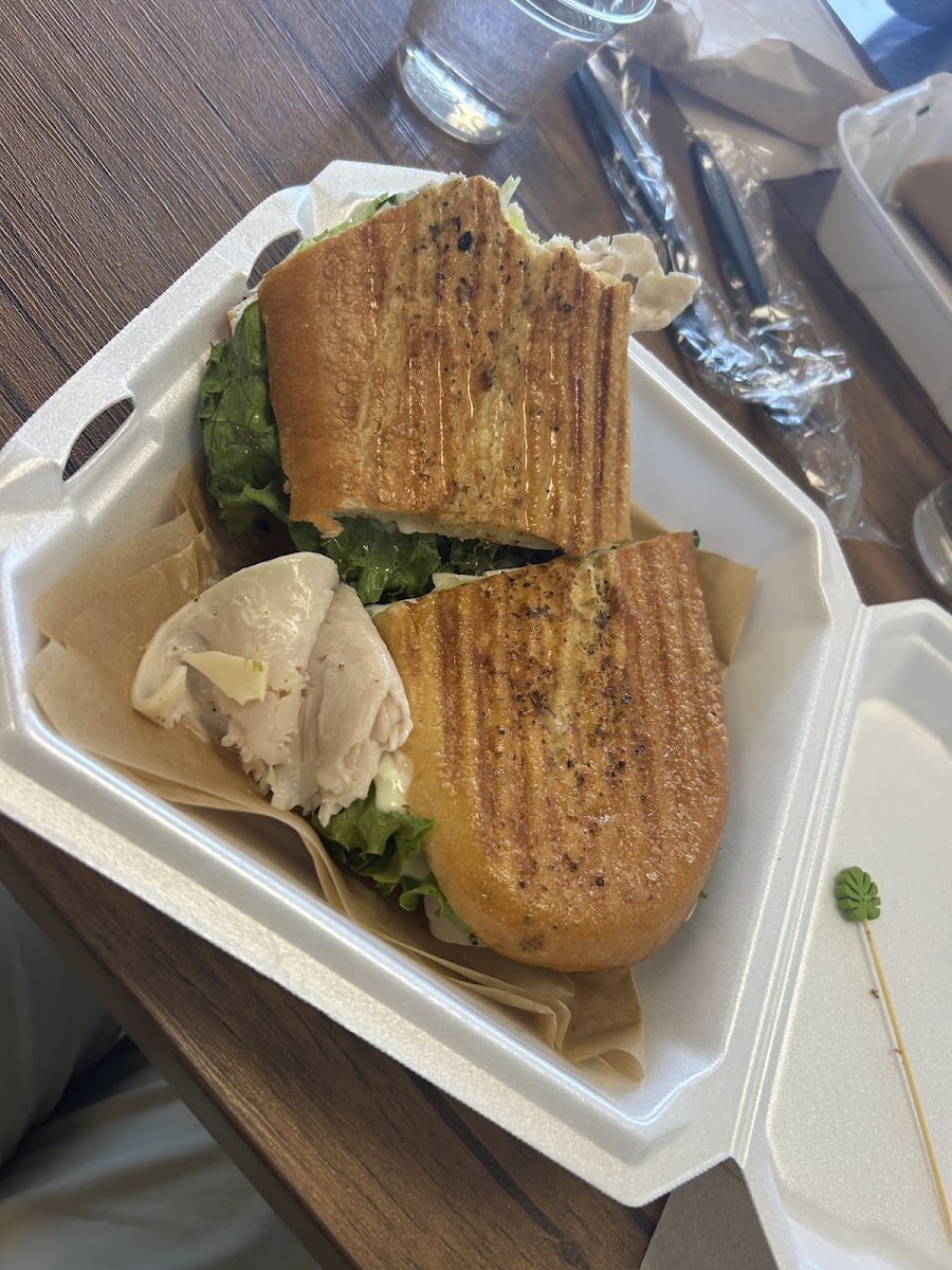 LEAFY EATS Food Photo - LEAFY EATS Restaurant in Bentonville, AR