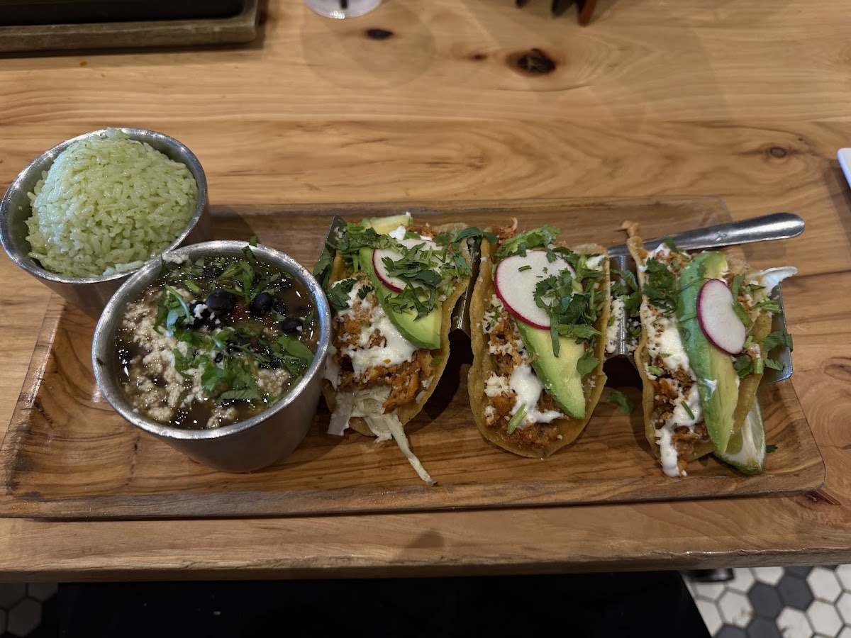 Local Lime | Rogers Food Photo - Local Lime | Rogers Bars in Rogers, AR