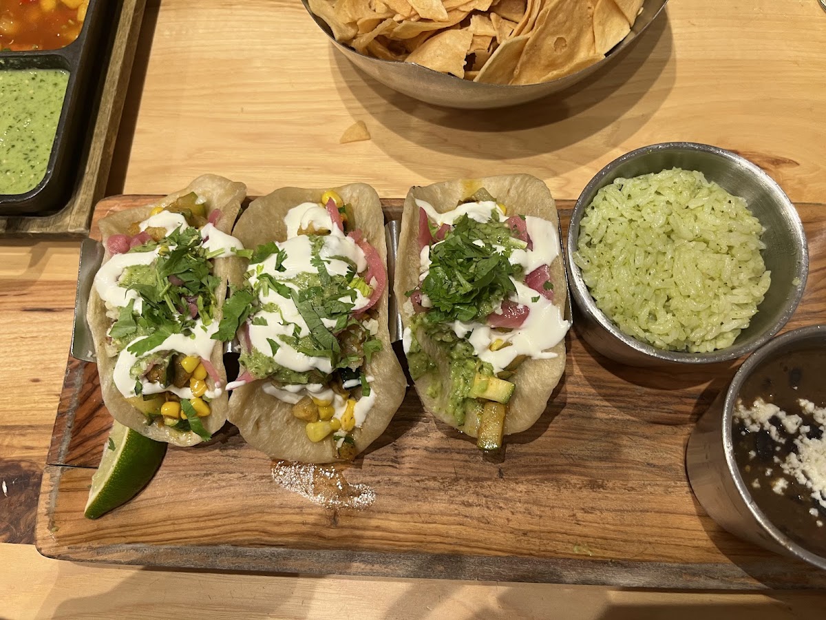 Local Lime | Rogers Food Photo - Local Lime | Rogers Bars in Rogers, AR