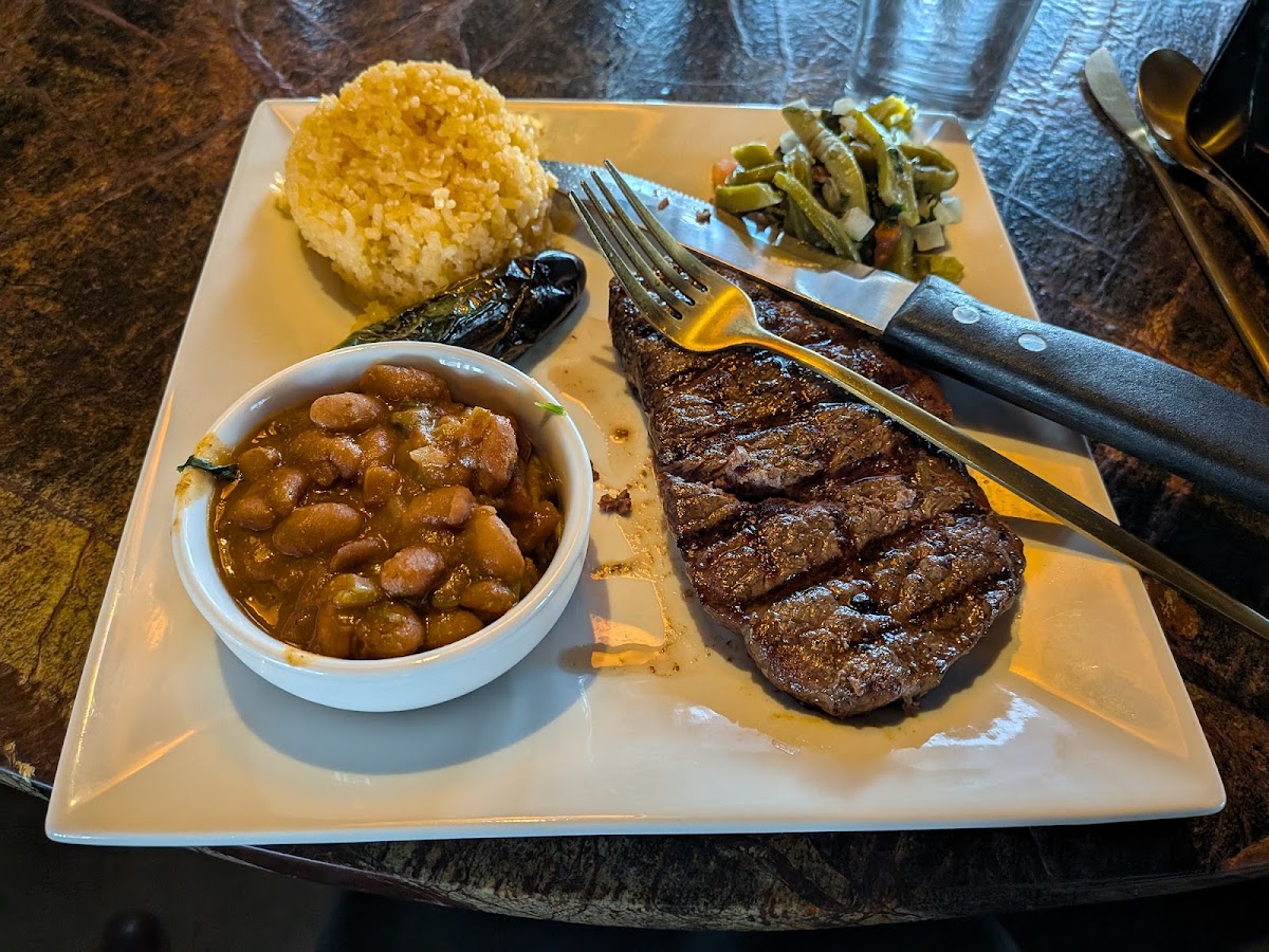 Loma Food Photo - Loma Bars in Rogers, AR