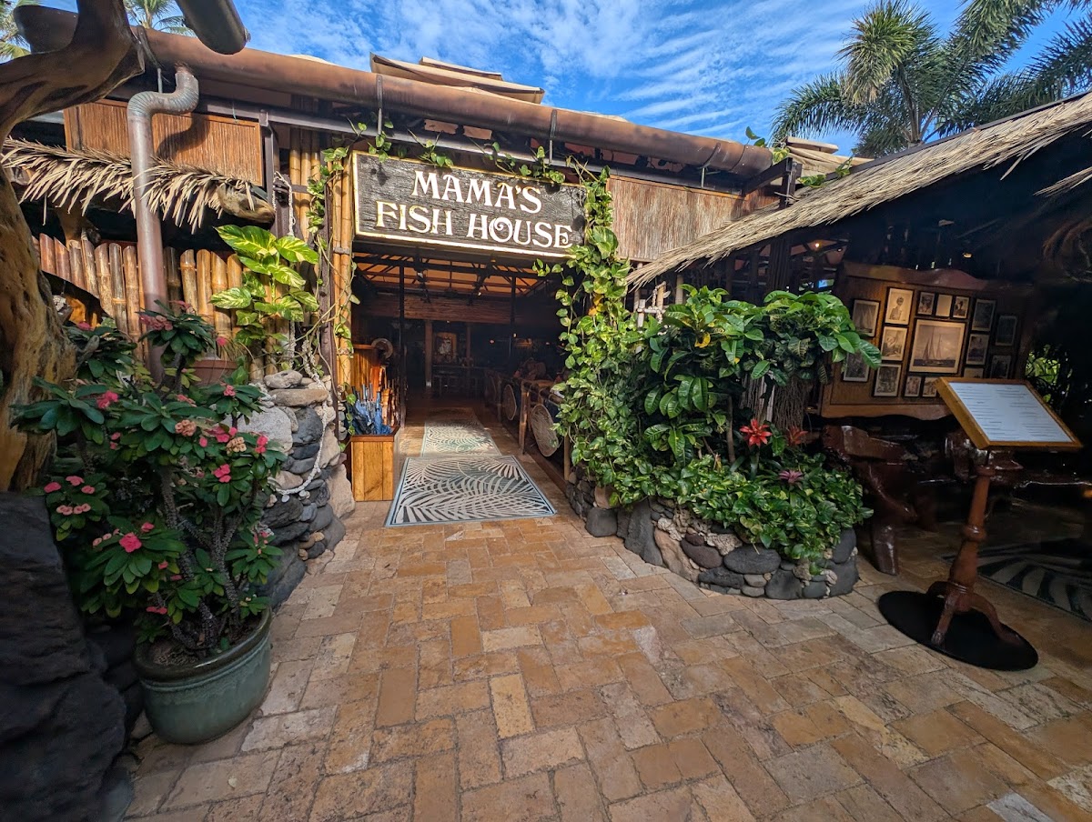 Mama's Fish House Exterior Photo - Mama's Fish House Hawaiian in Paia, HI