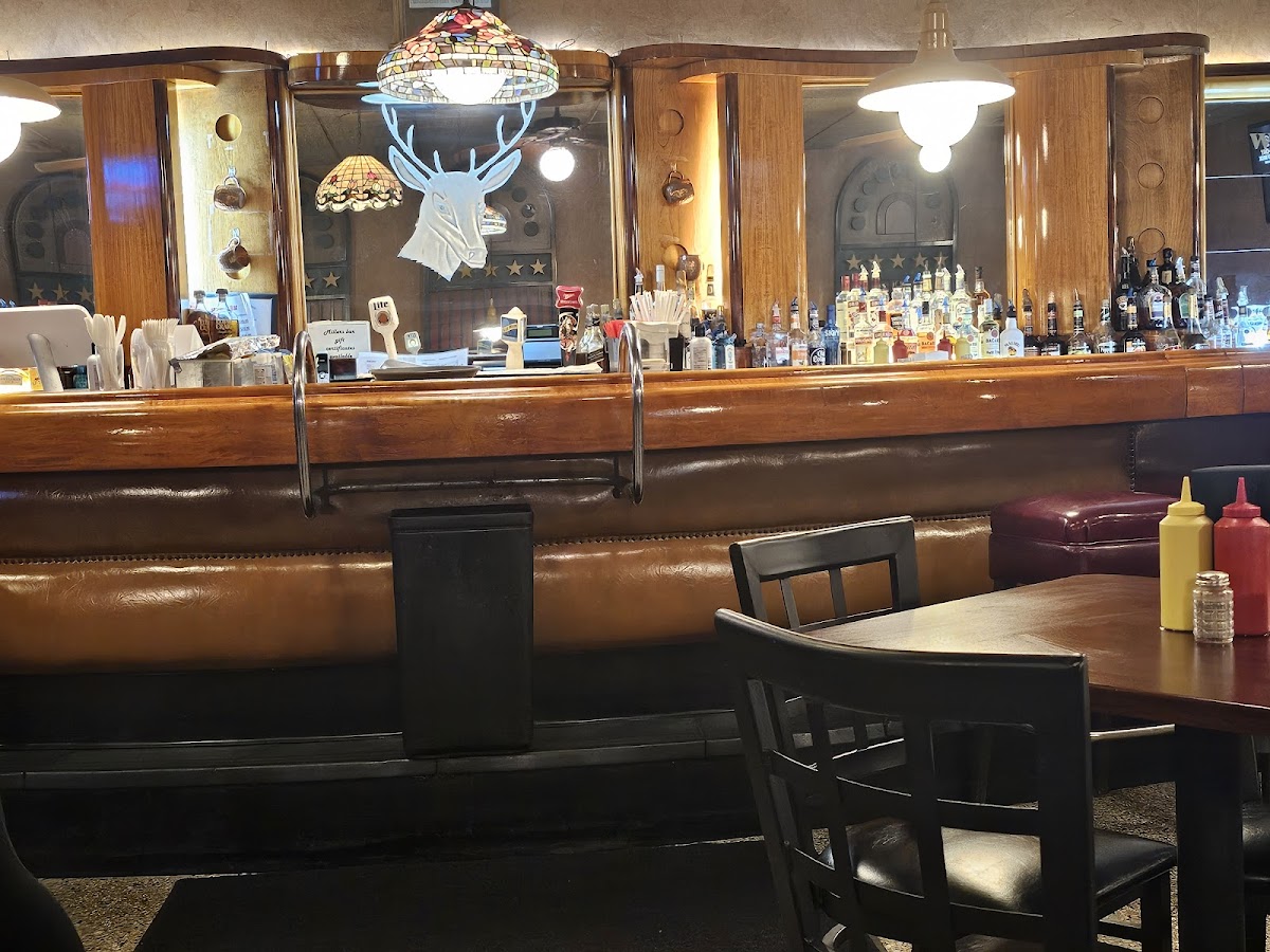 Miller's Bar Interior Photo - Miller's Bar Bar in Dearborn, MI