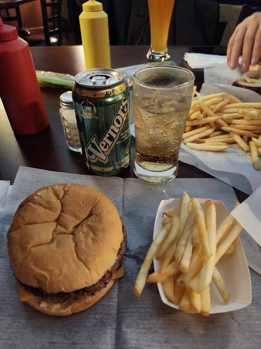 Miller's Bar Food Photo - Miller's Bar Bar in Dearborn, MI