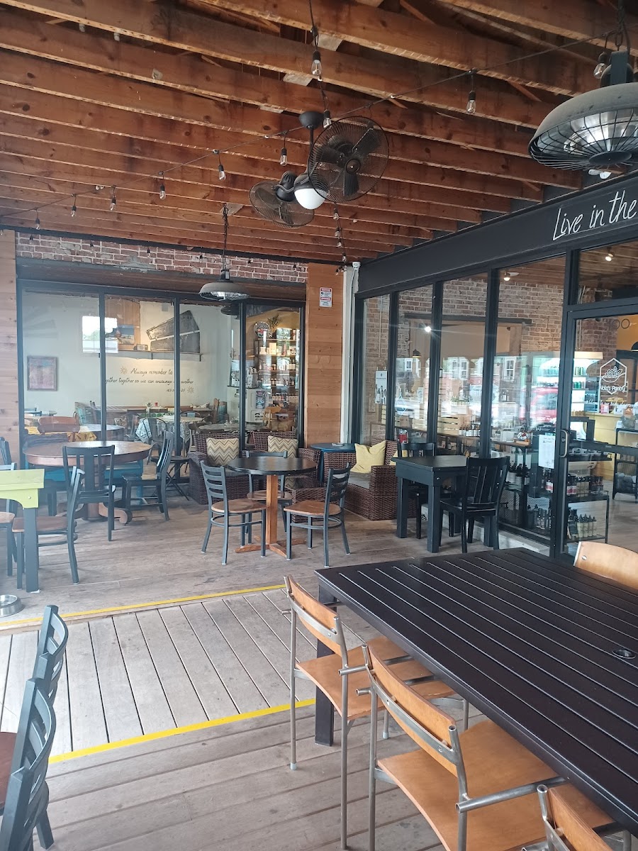 Nola's Pantry Interior Photo - Nola's Pantry Cafe in Rogers, AR