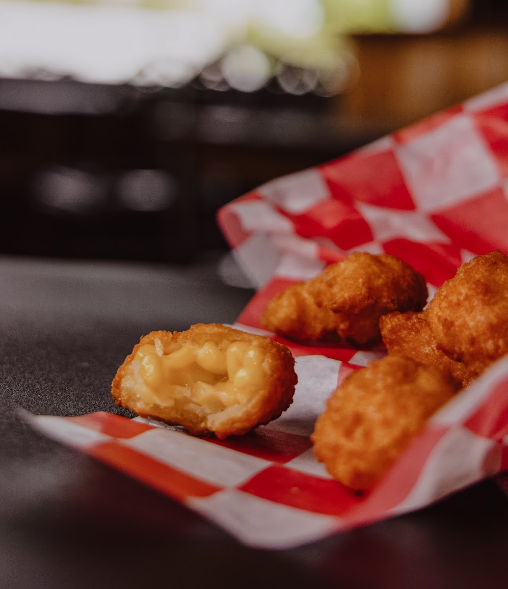 Norman McDonald's Country Drive-In Food Photo - Norman McDonald's Country Drive-In American in Philpot, KY