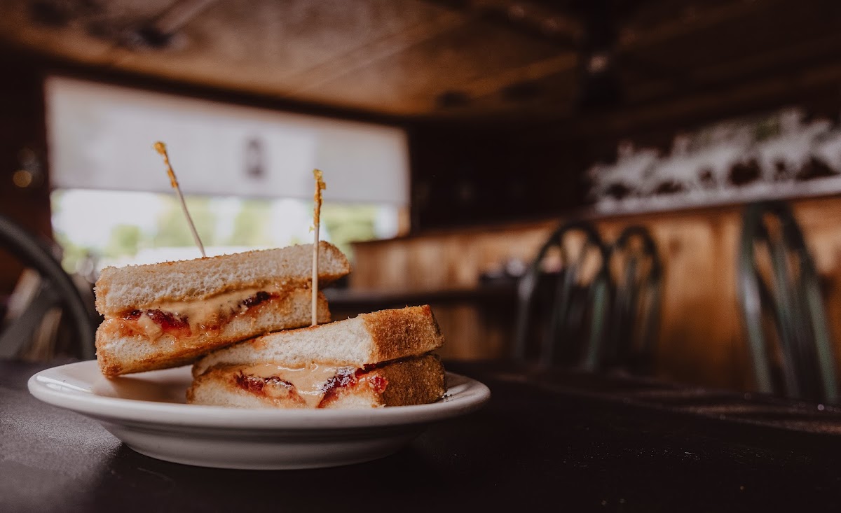 Norman McDonald's Country Drive-In Food Photo - Norman McDonald's Country Drive-In American in Philpot, KY