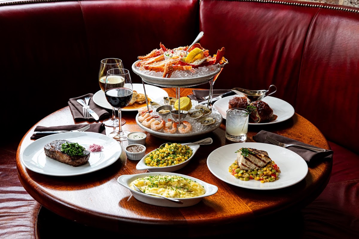 Oak Steakhouse Food Photo - Oak Steakhouse Steakhouse in Charleston, SC