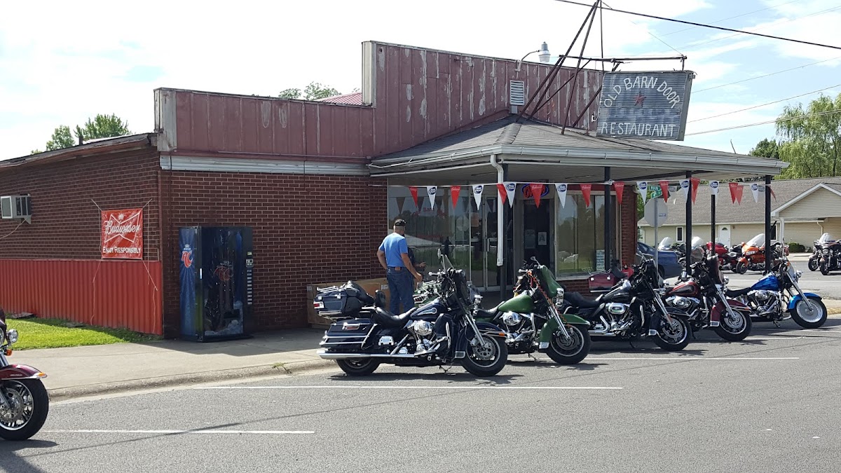 Old Barn Door Restaurant Exterior Photo - Old Barn Door Restaurant American in Sturgis, KY