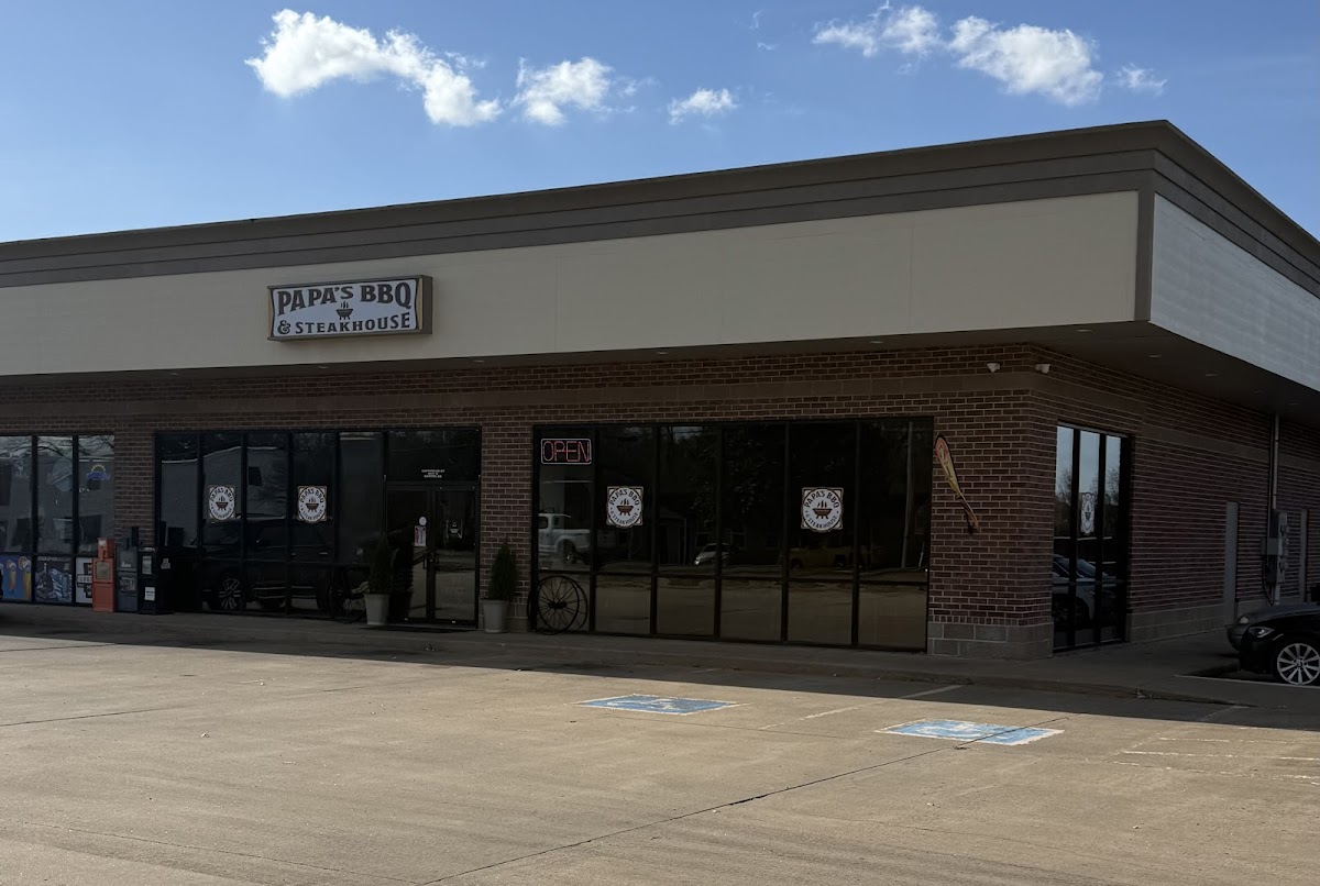 Papas BBQ & Steakhouse Exterior Photo - Papas BBQ & Steakhouse BBQ in Gentry, AR