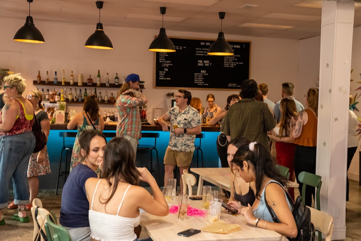 Pink House Alchemy Interior Photo - Pink House Alchemy Cafe in Fayetteville, AR