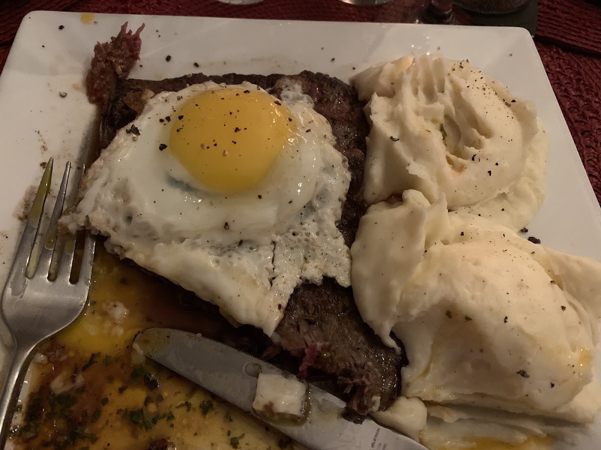 Premiere Bar Food Photo - Premiere Bar Bars in Fort Lauderdale, FL