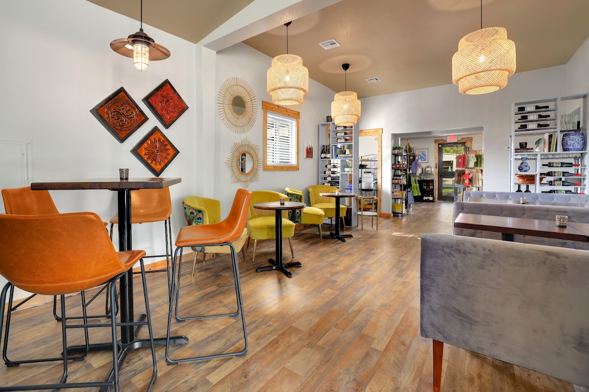 Ramo d'Olivo Interior Photo - Ramo d'Olivo Bars in Bentonville, AR