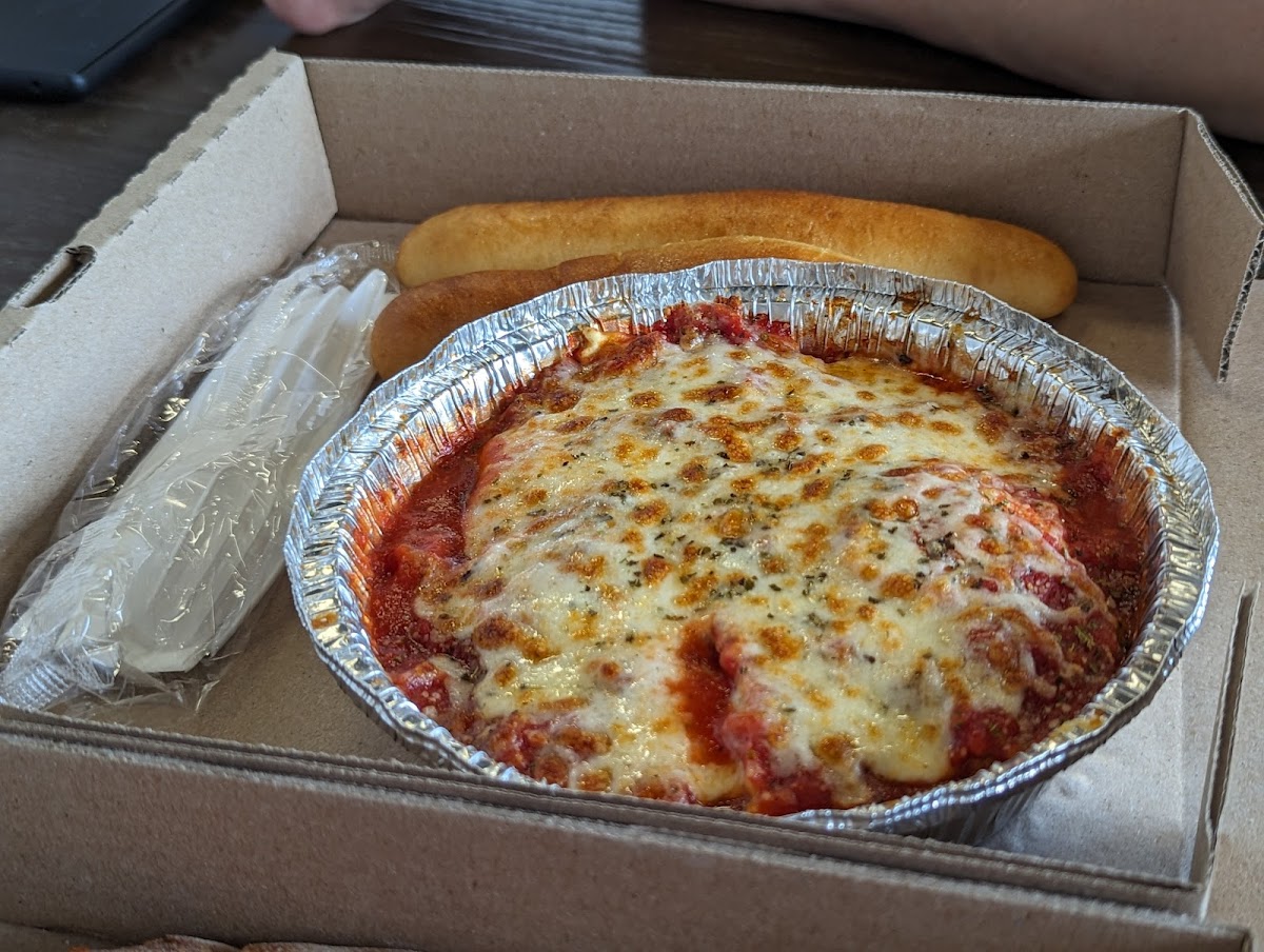 Red Stone Pizza Food Photo - Red Stone Pizza Pizza in Clovis, NM