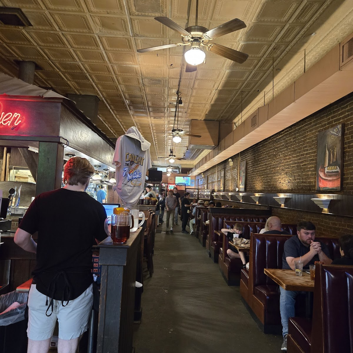 Ricatoni's Italian Grill Interior Photo - Ricatoni's Italian Grill Italian in Florence, AL