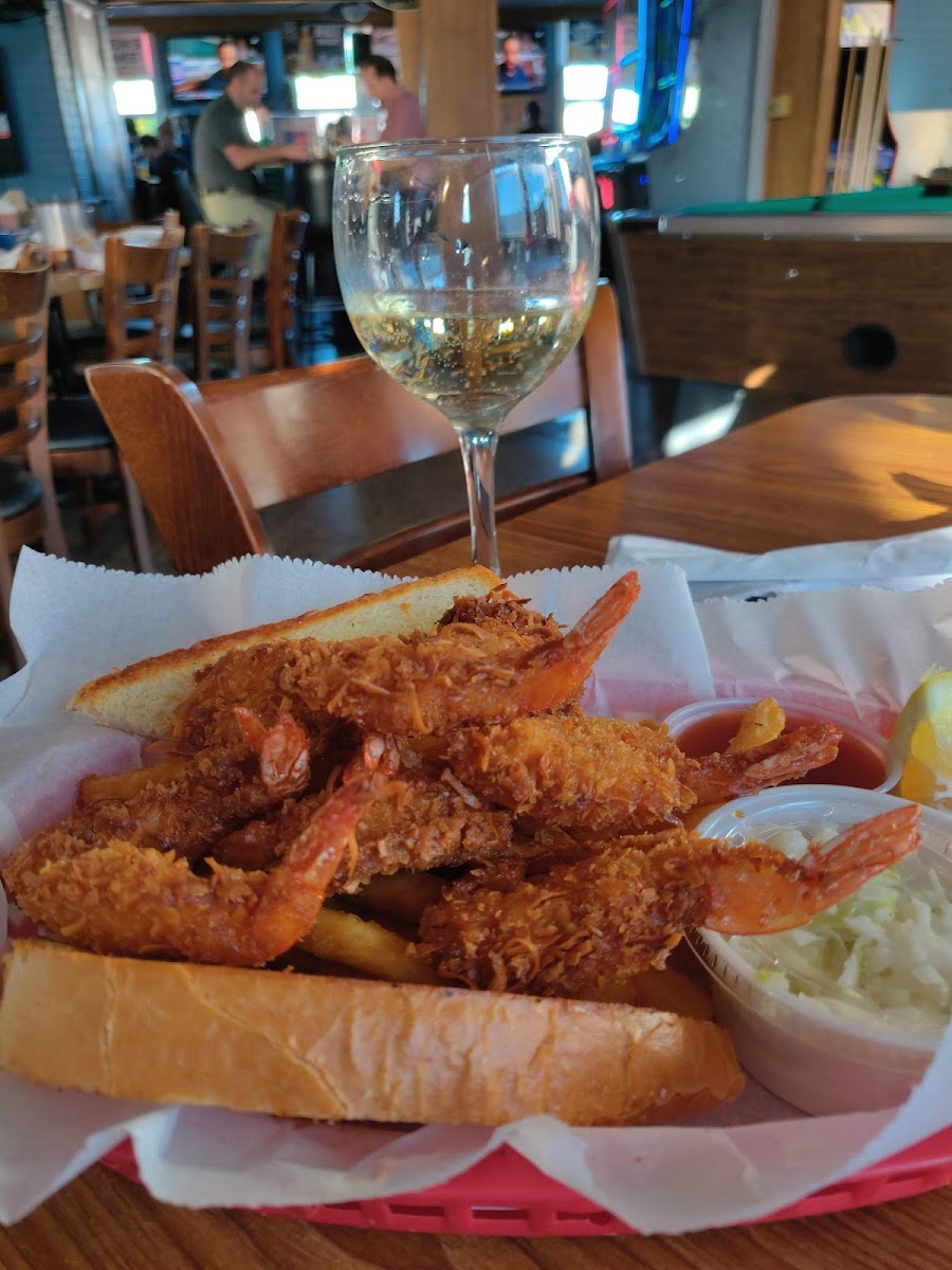 Sand Bar Food Photo - Sand Bar Sports Bar in Wisconsin Dells, WI