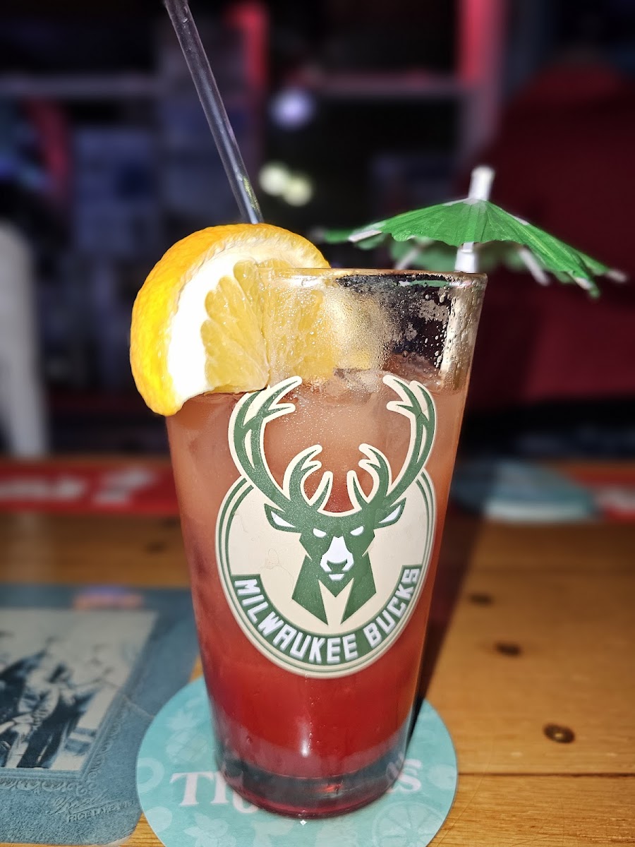 Sand Bar Drinks Photo - Sand Bar Sports Bar in Wisconsin Dells, WI