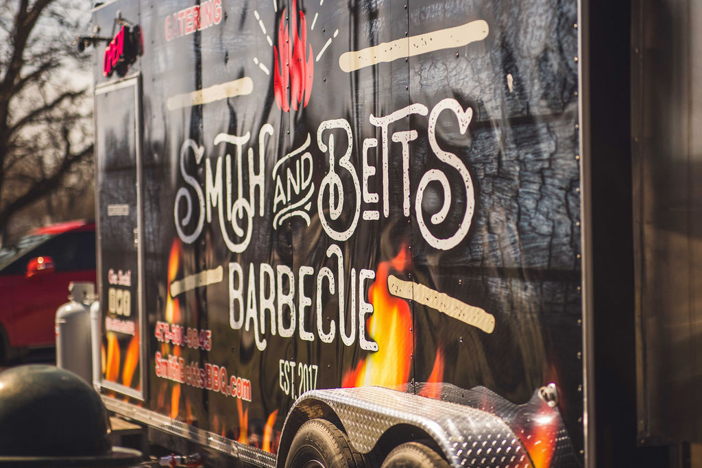 Smith and Betts Barbecue Exterior Photo - Smith and Betts Barbecue BBQ in Hiwasse, AR